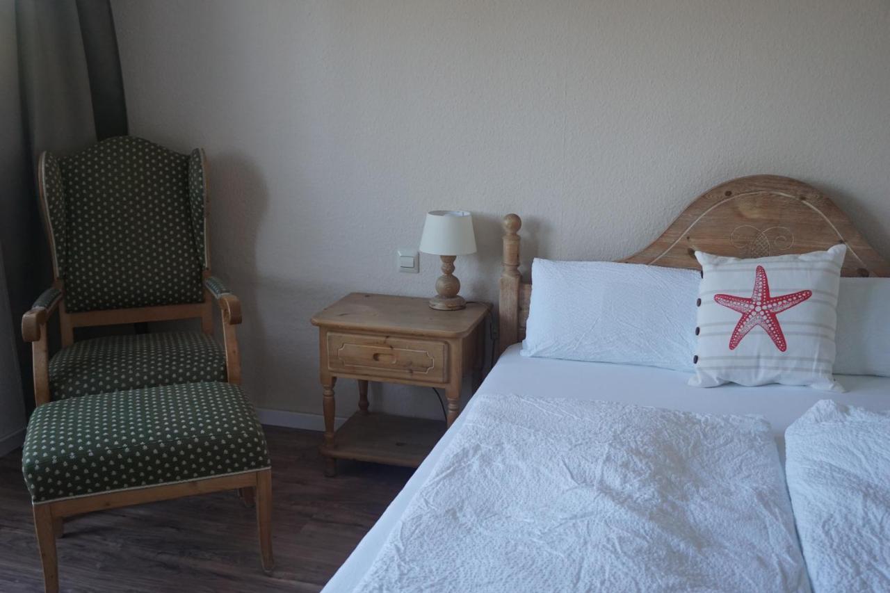 Landhotel Strandallee Wunstorf Exteriör bild